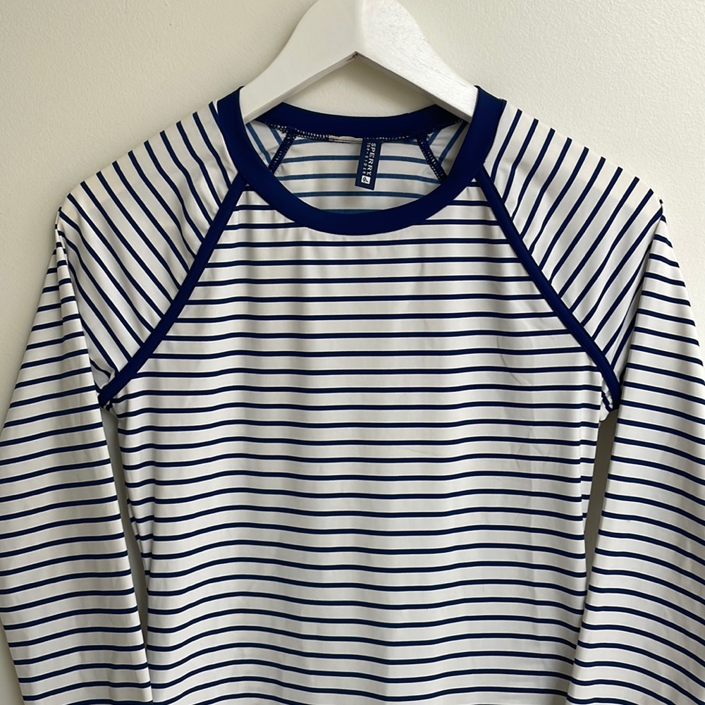 Sperry Rash Swim Guard. Size S.